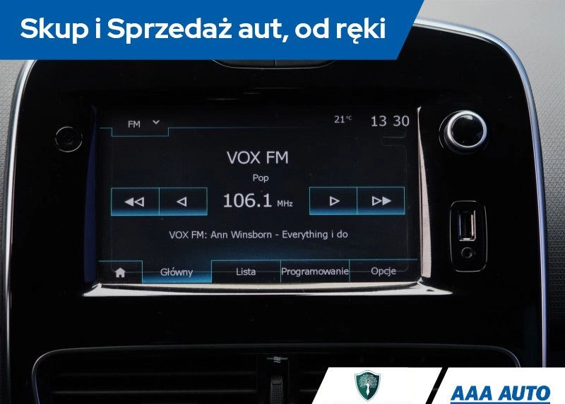 Renault Clio cena 45000 przebieg: 39667, rok produkcji 2017 z Łęczna małe 301